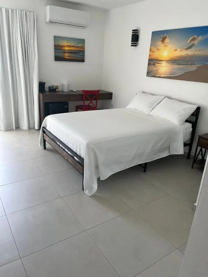Penzion Red Flamboyan Guesthouse And Restaurant Rincón Portoriko
