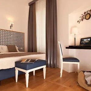 Floris Hotel Roma